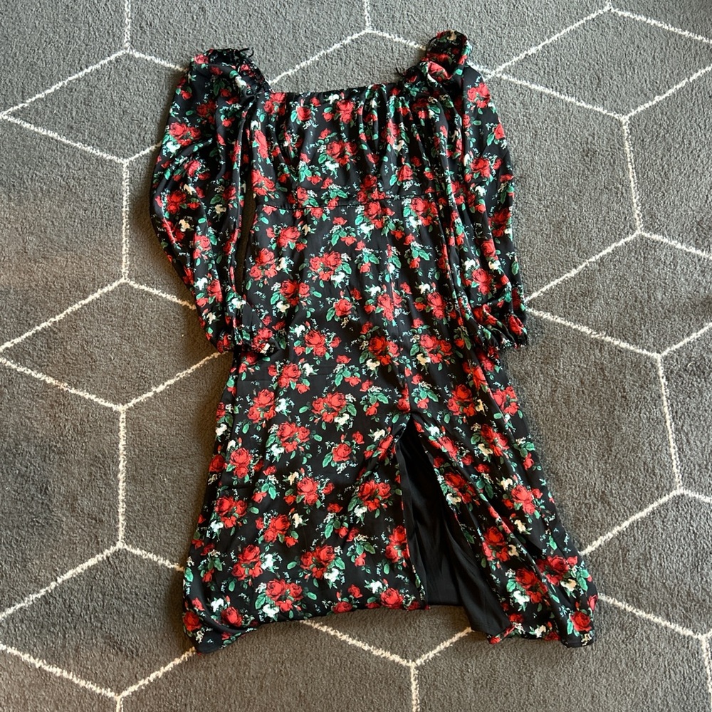 Francesca's Collections Floral Black and Red Dress